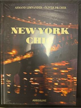 Assouline New York Chic Hardcover — Black & Gold Cover